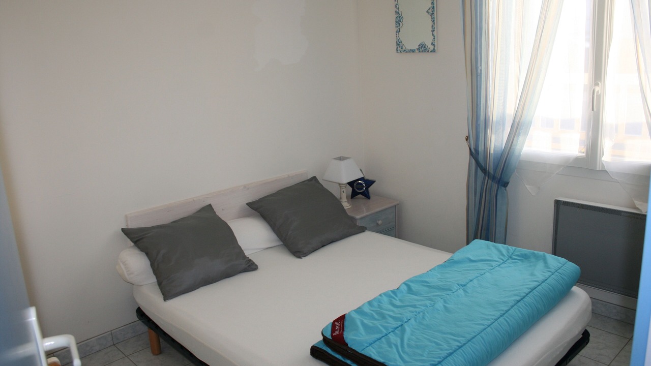 Photo of Bedroom in Saint-Pair-sur-Mer