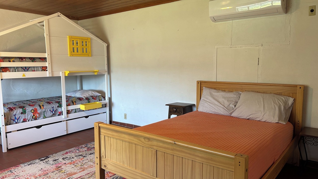 Photo of Bedroom in Vanderpool