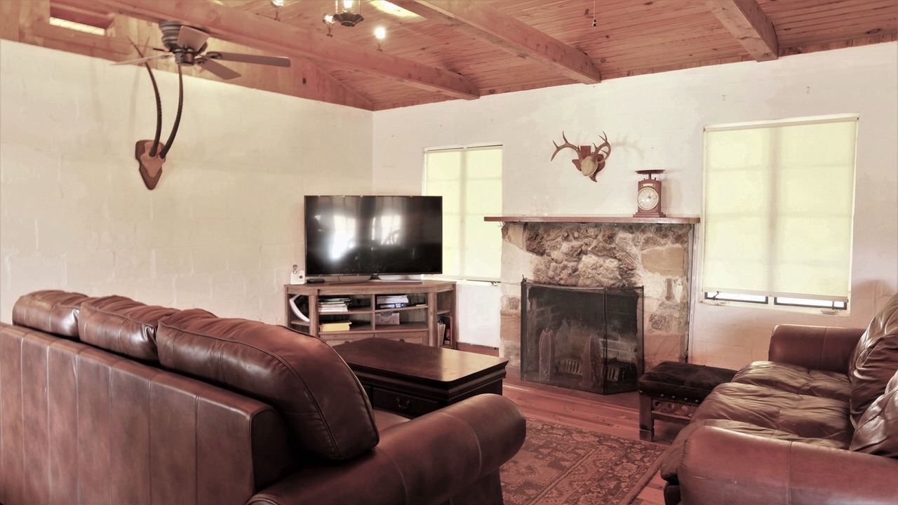 Photo of Bedroom in Vanderpool