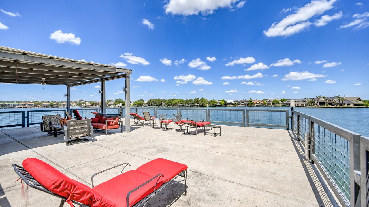 Photo of Patio Balcony in Horseshoe Bay