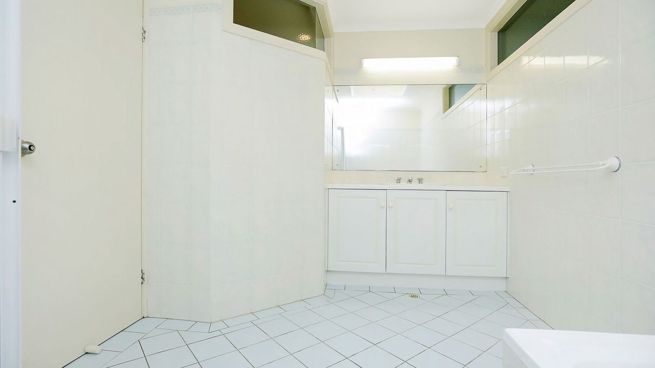 Photo of Bathroom in Hayborough