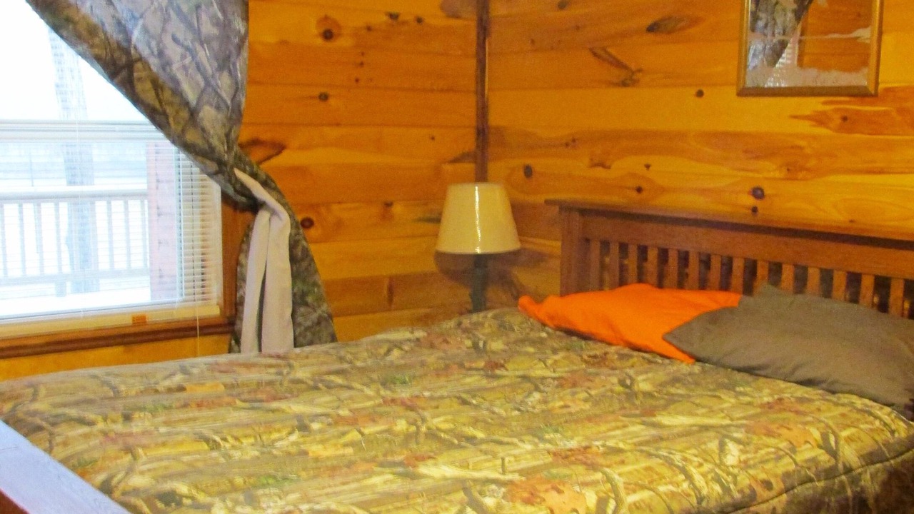 Photo of Bedroom in Doniphan