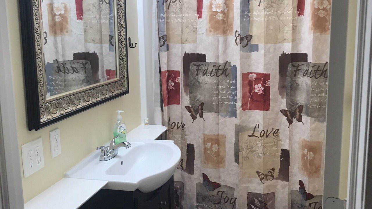 Photo of Bathroom in Williamstown