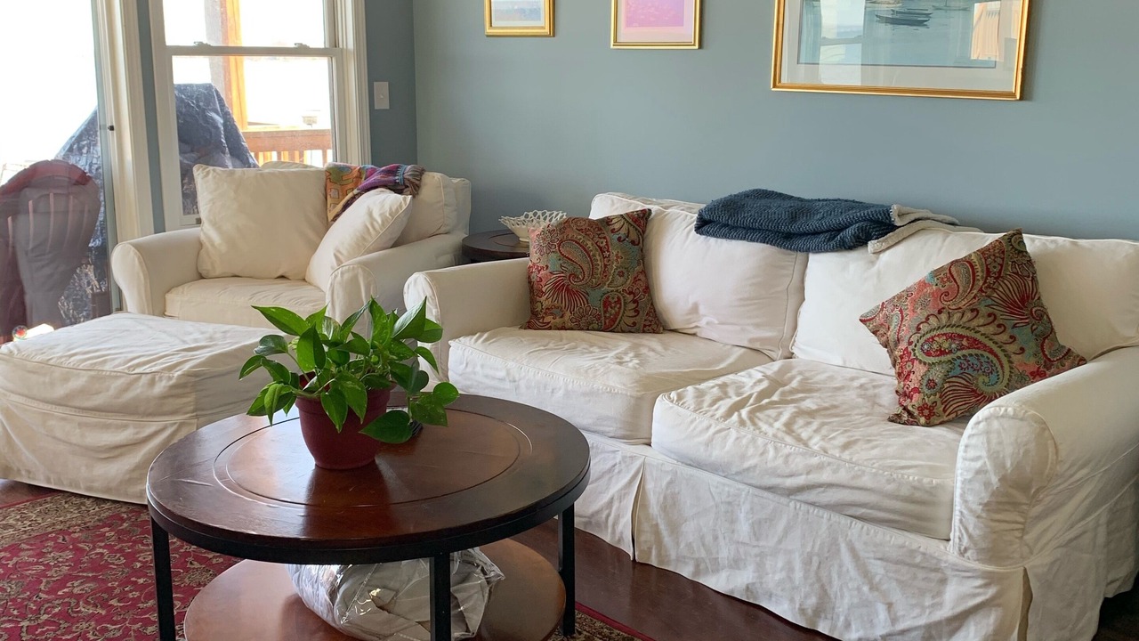 Photo of Livingroom in Town of Sullivan