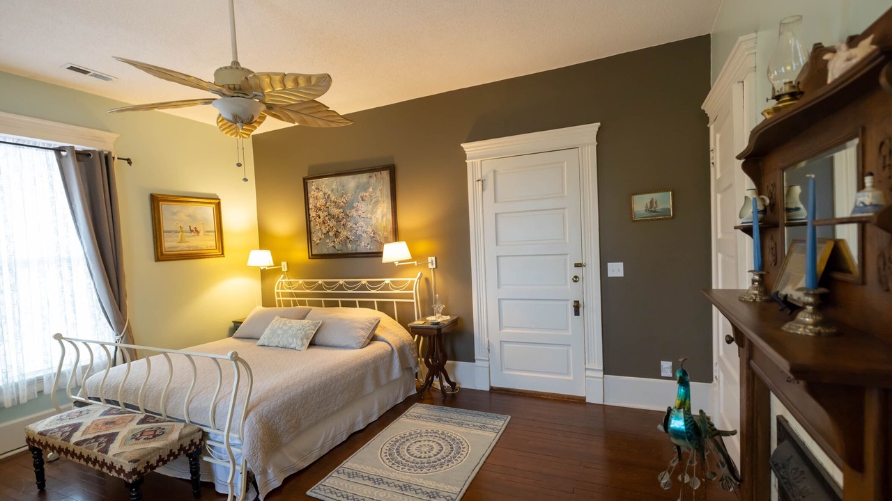Photo of Bedroom in Washington
