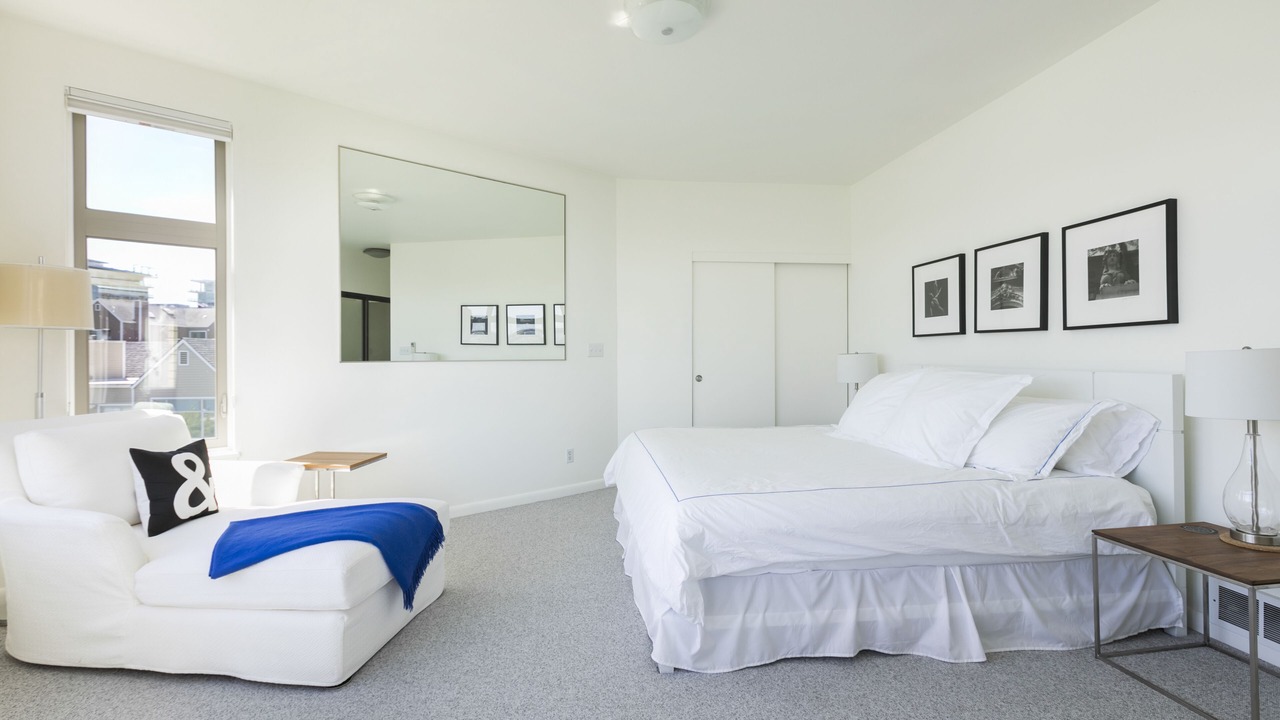 Photo of Bedroom in Downtown Portland