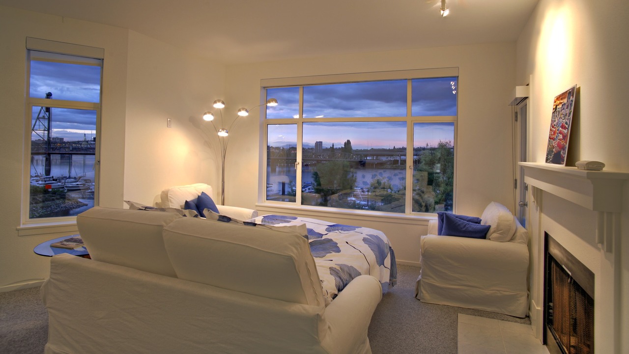 Photo of Others in Downtown Portland