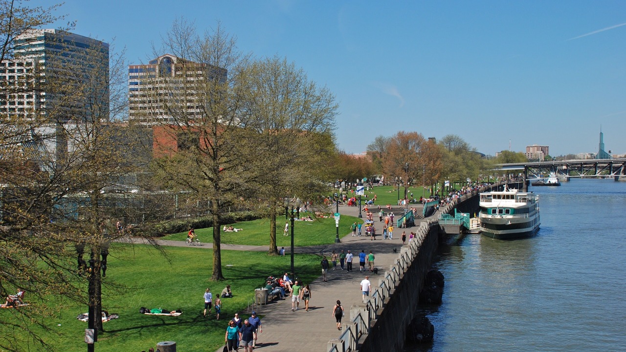 Photo of Others in Downtown Portland