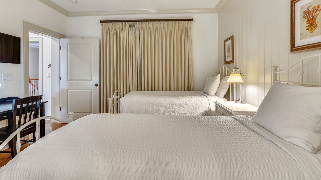 Photo of Bedroom in Holmes Beach