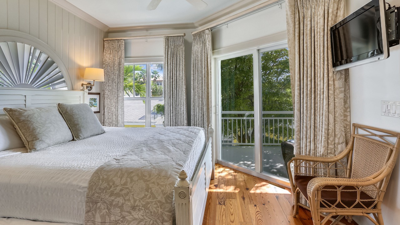 Photo of Bedroom in Holmes Beach