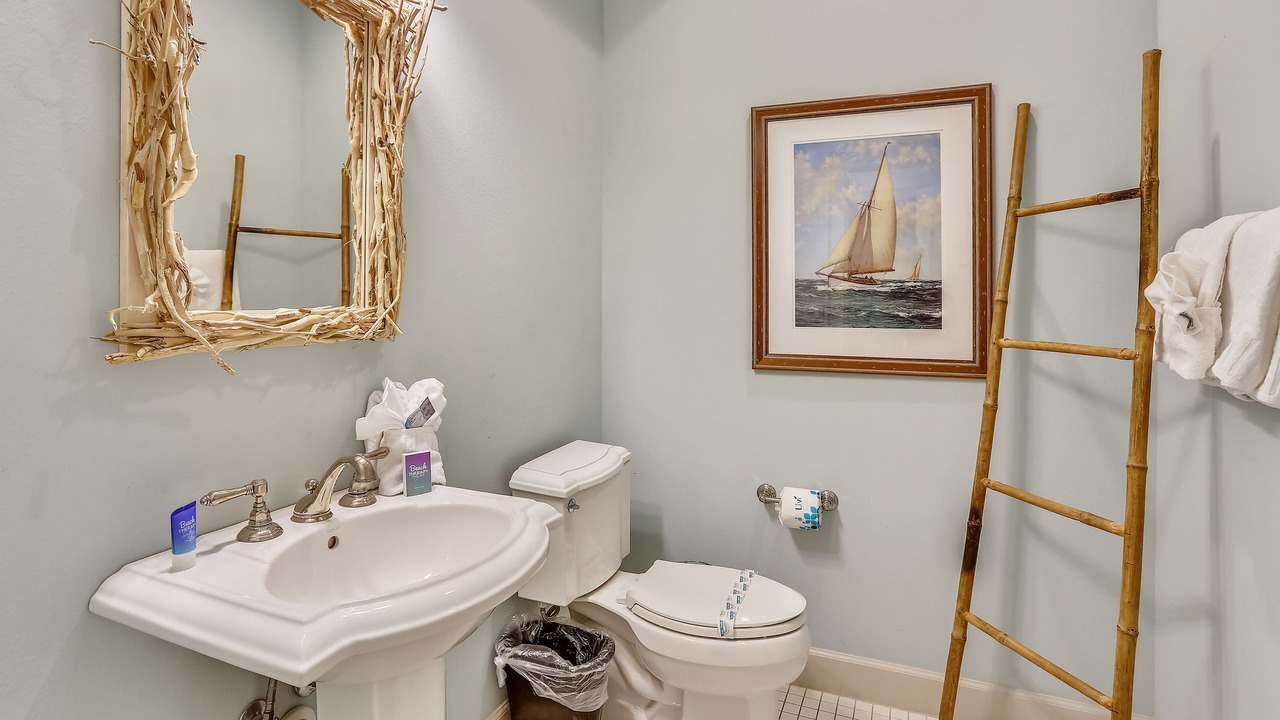 Photo of Bathroom in Holmes Beach