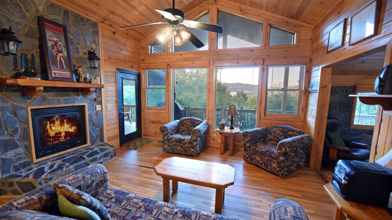 Photo of Others in Foxfire Estates