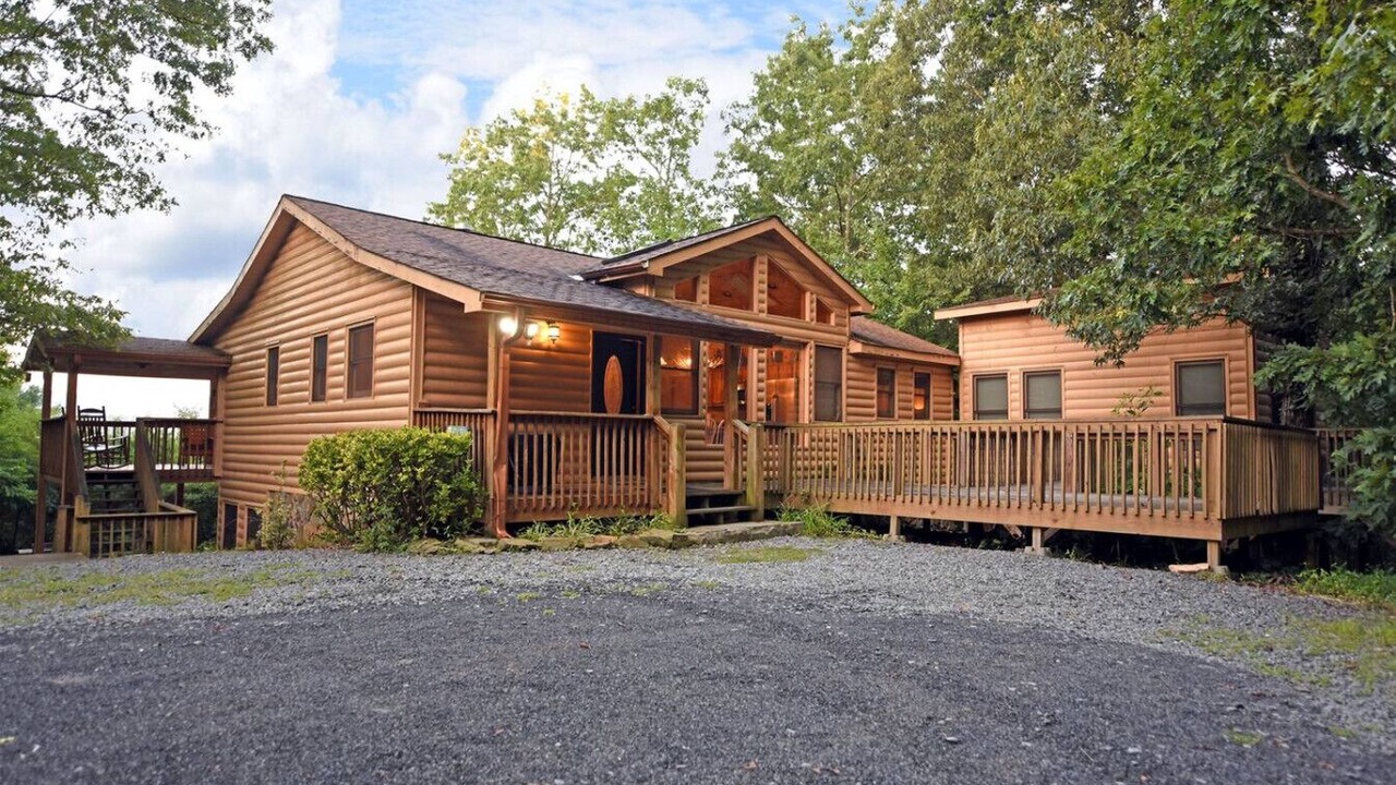 Photo of Others in Foxfire Estates