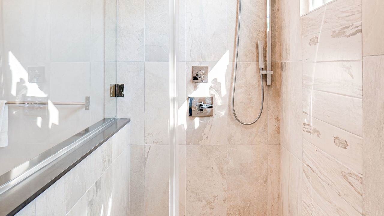 Photo of Bathroom in Point Breeze