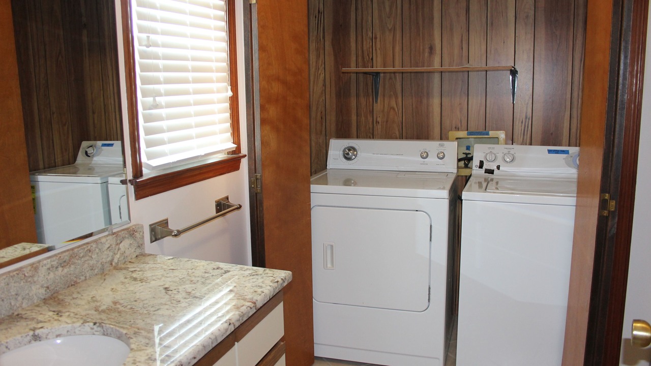Photo of Bathroom in Holden Beach