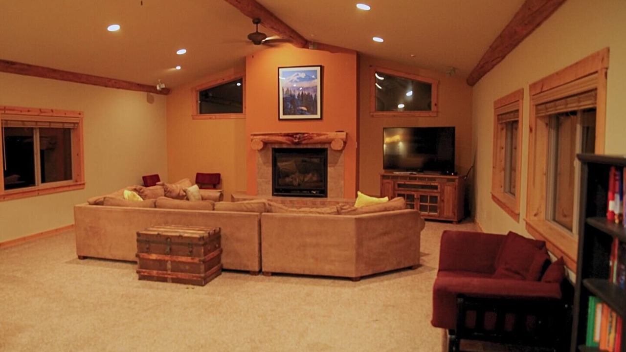 Photo of Livingroom in Bend