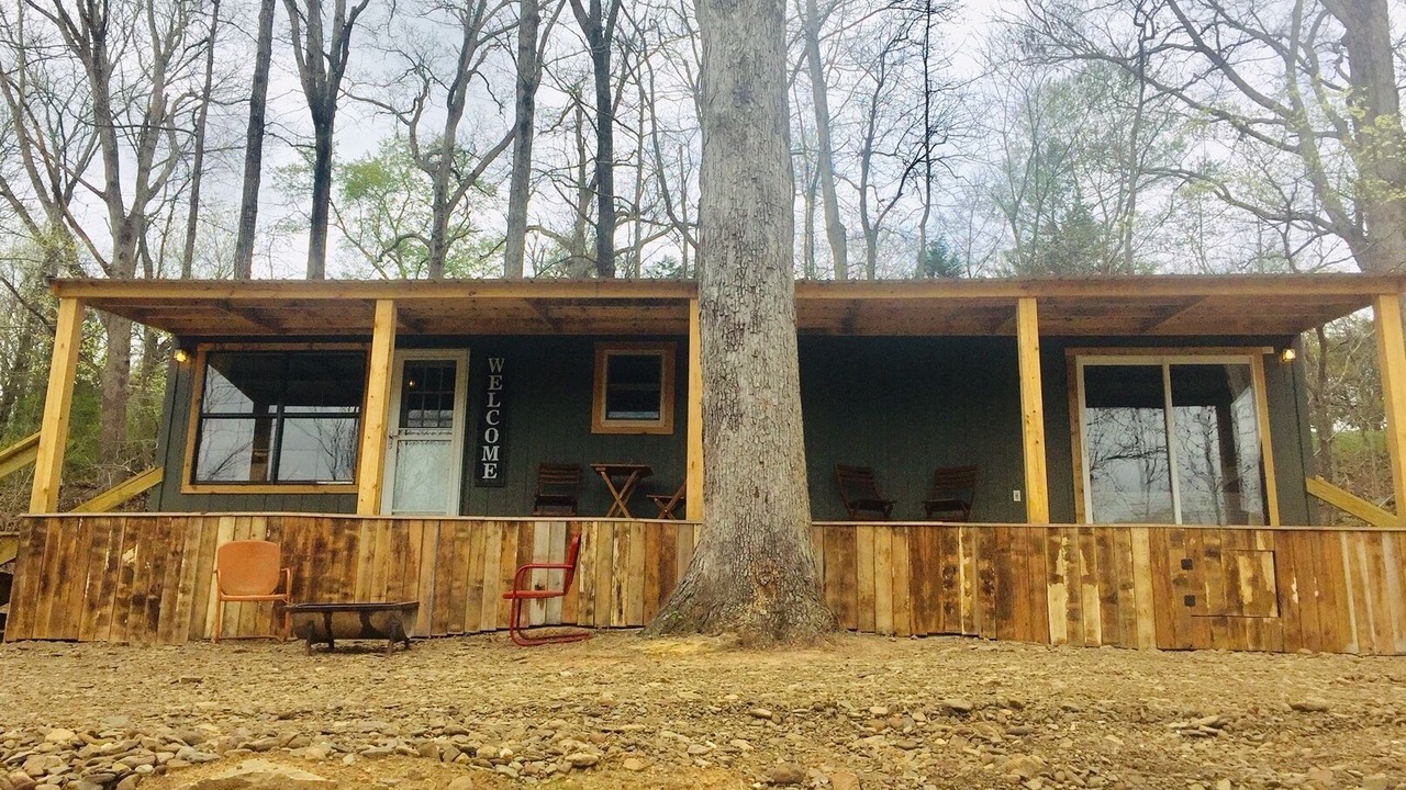 Photo of Outdoor in Combs
