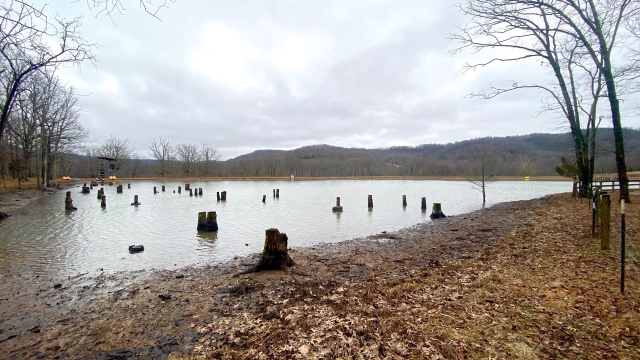 Photo of Outdoor in Combs