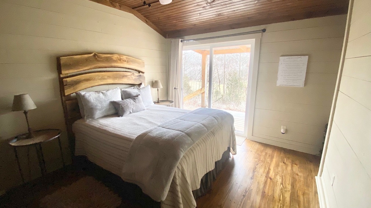 Photo of Bedroom in Combs