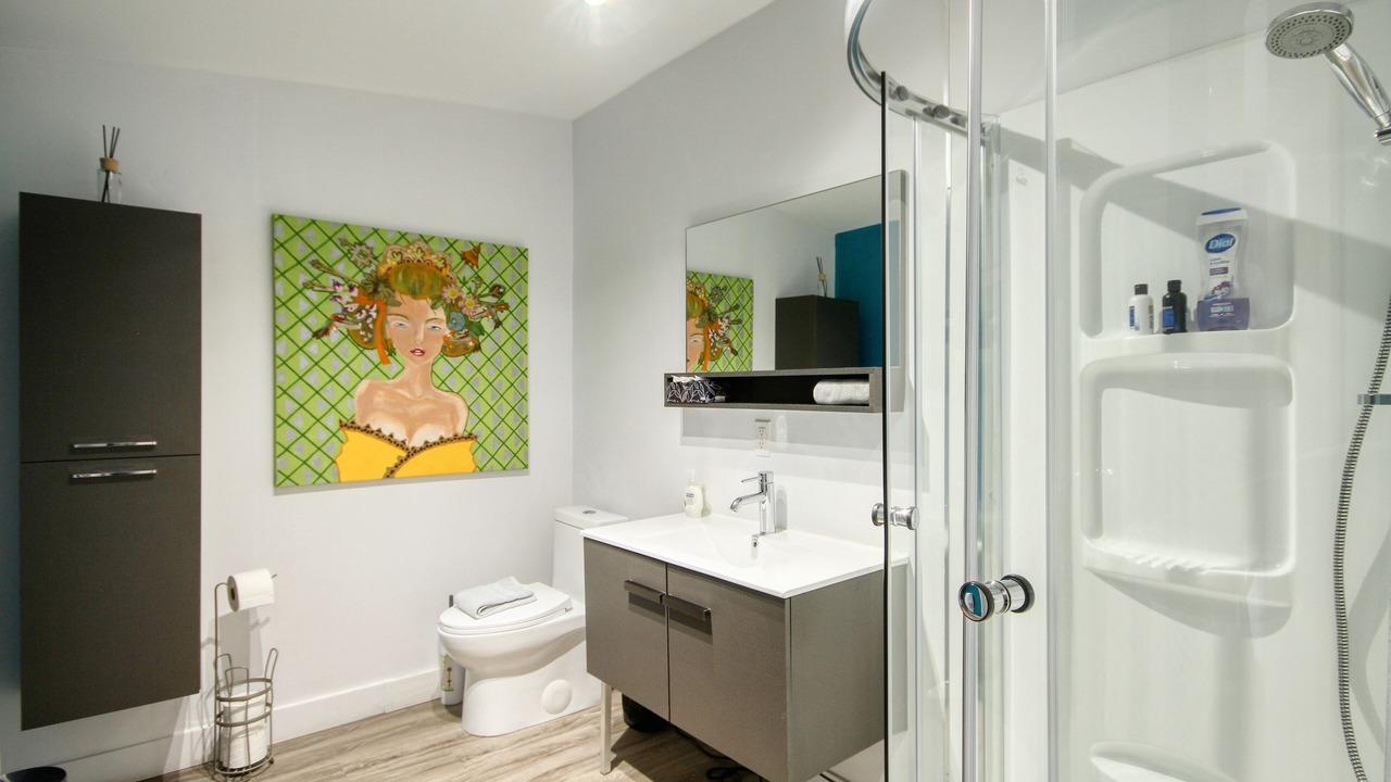 Photo of Bathroom in Saint-Roch