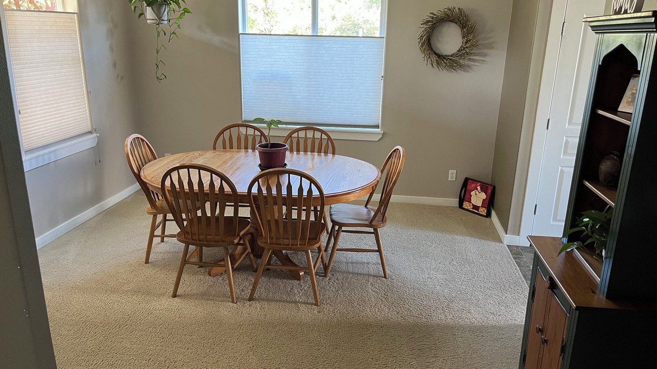 Photo of Others in Albany