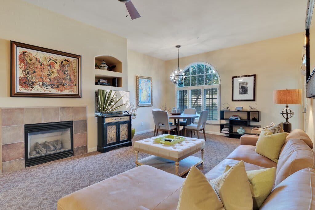 Photo of Livingroom in La Quinta
