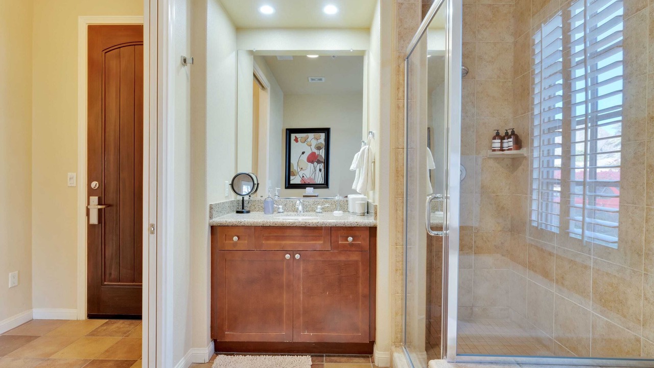 Photo of Bathroom in La Quinta