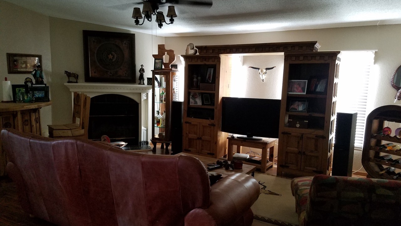 Photo of Livingroom in Willis