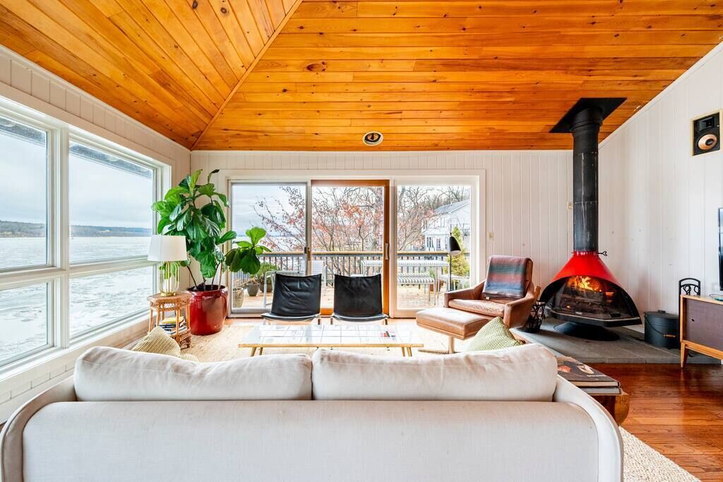 Photo of Livingroom in Malden