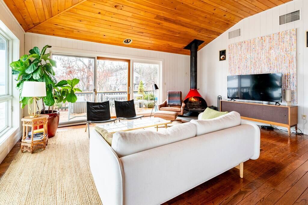 Photo of Livingroom in Malden