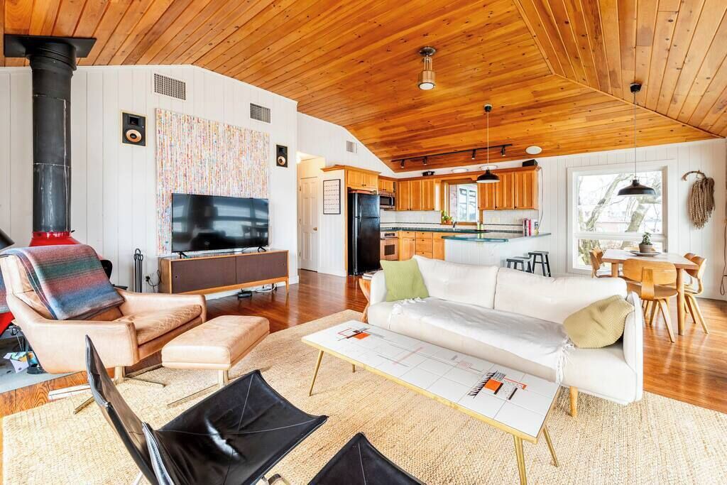 Photo of Livingroom in Malden
