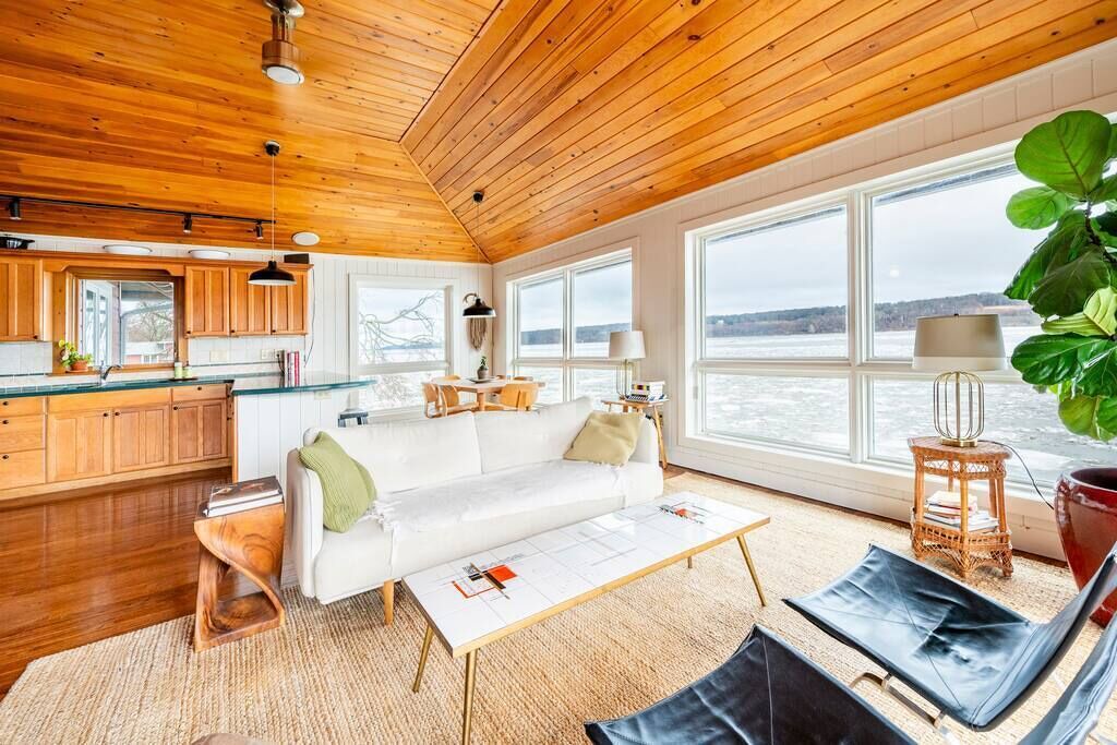 Photo of Livingroom in Malden