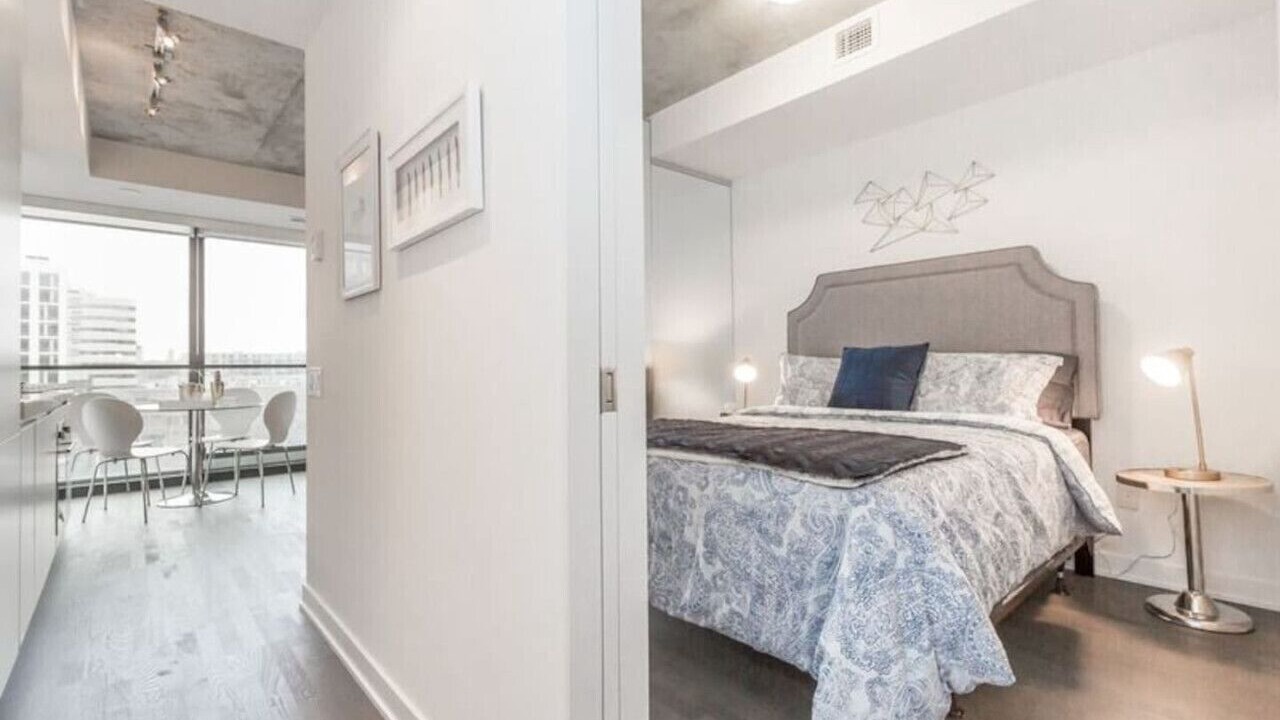 Photo of Bedroom in Fashion District