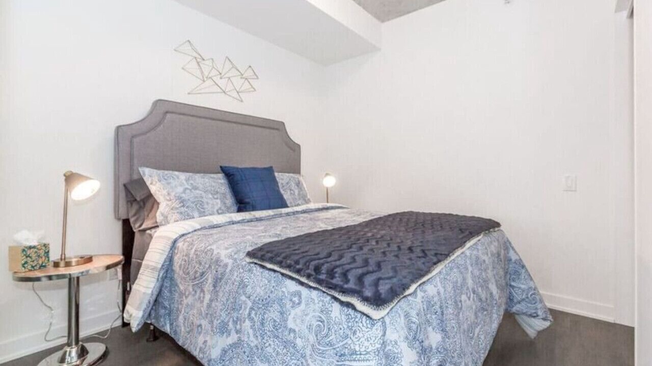 Photo of Bedroom in Fashion District
