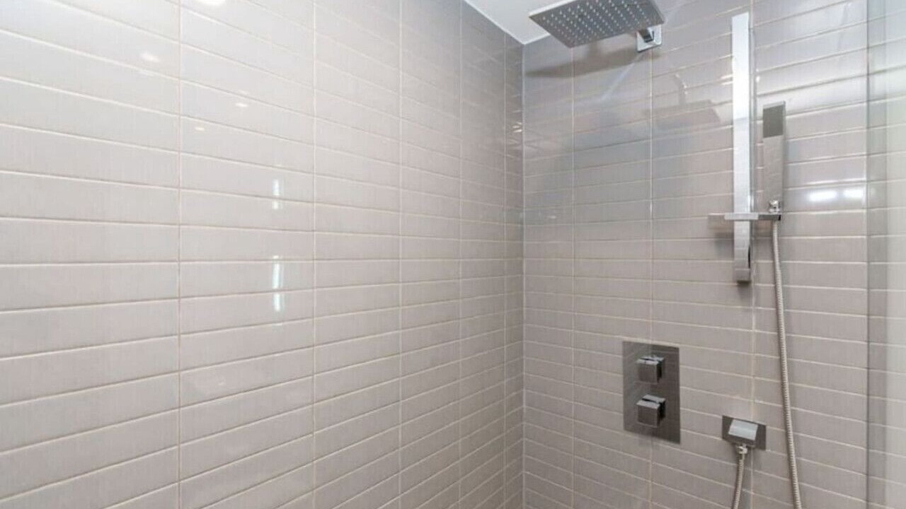 Photo of Bathroom in Fashion District