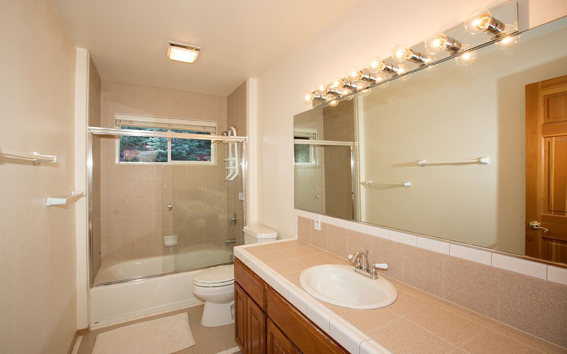 Photo of Bathroom in Kings Beach
