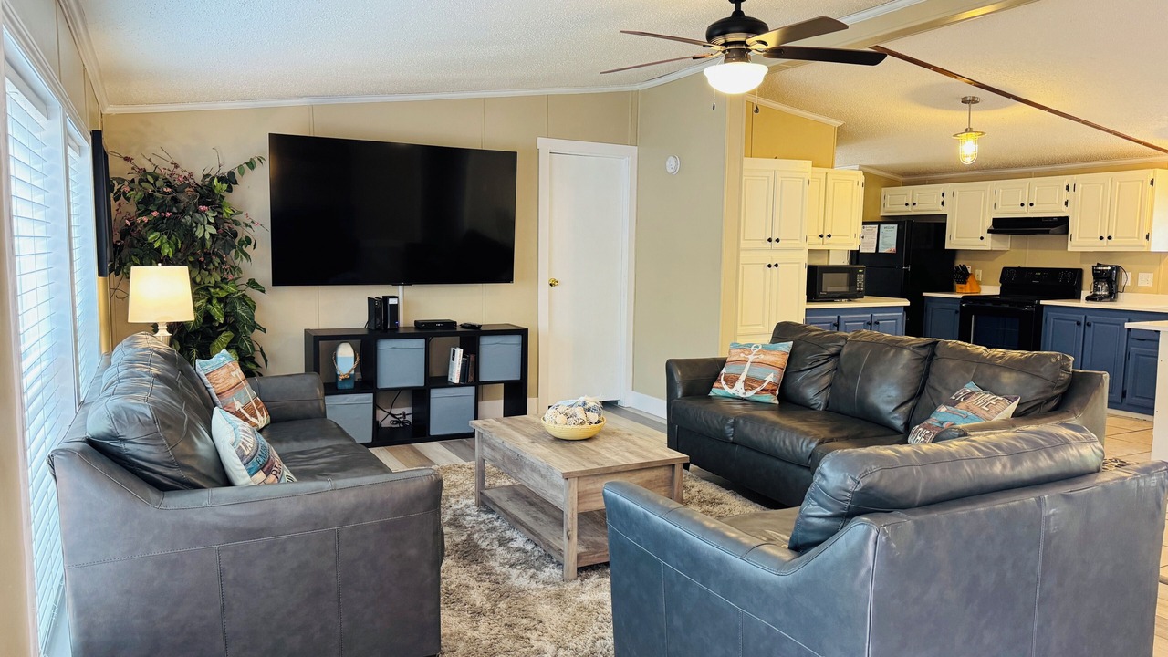 Photo of Livingroom in Put-in-Bay