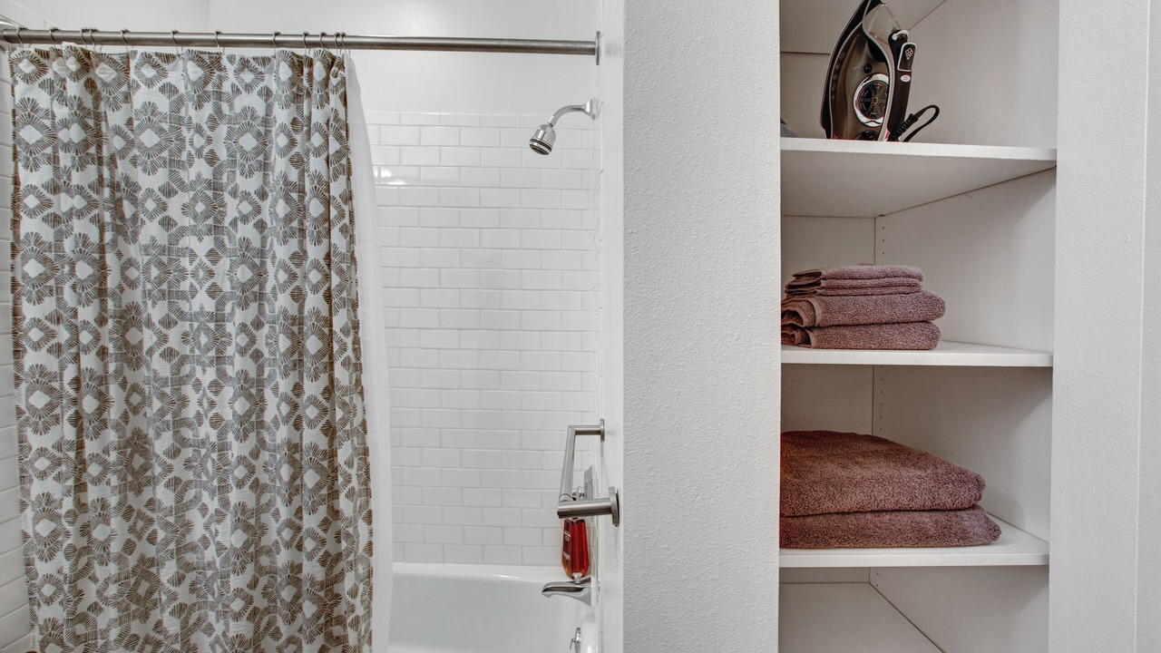Photo of Bathroom in Carbondale