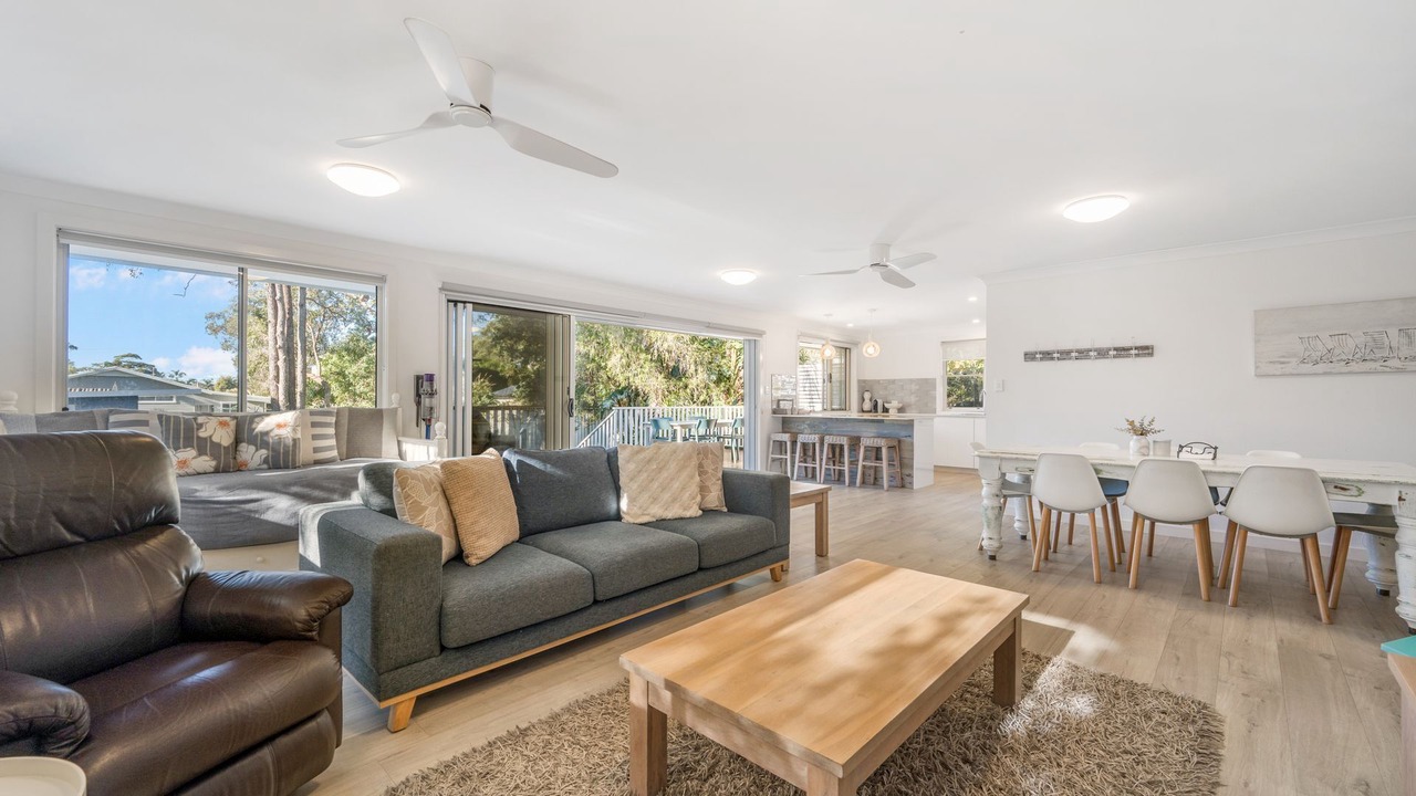 Photo of Livingroom in North Haven