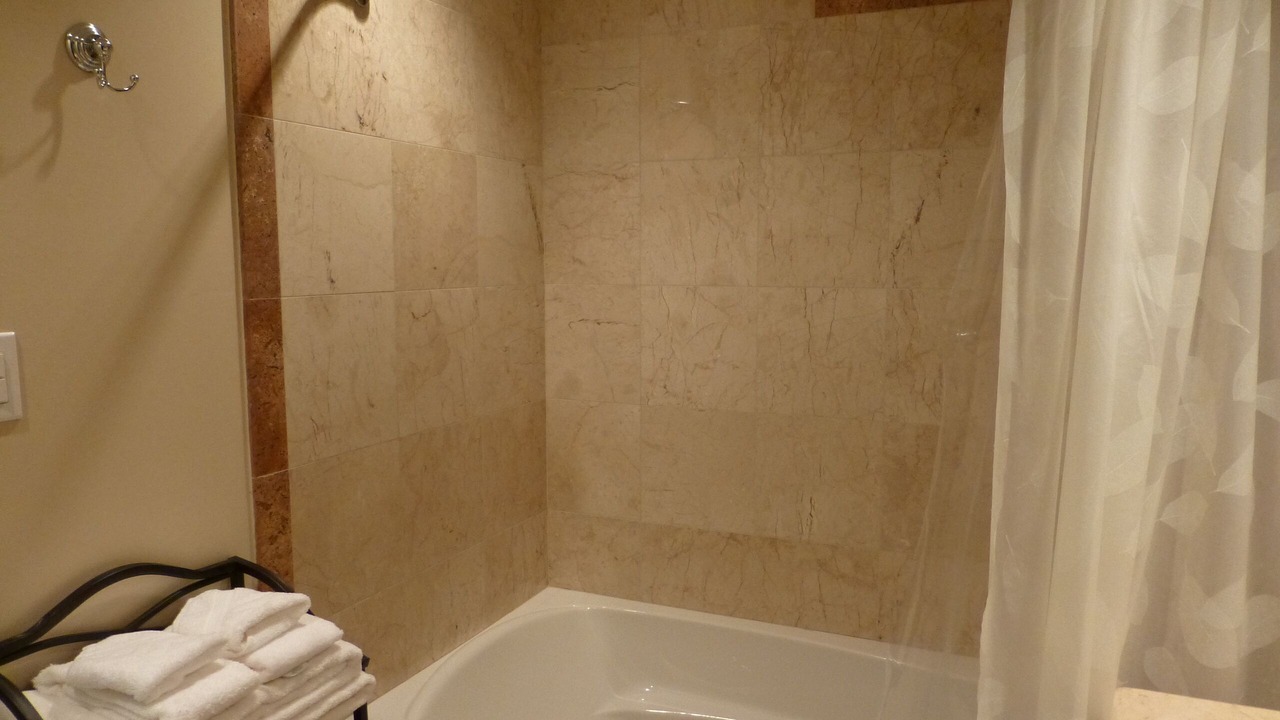 Photo of Bathroom in Merced Manor