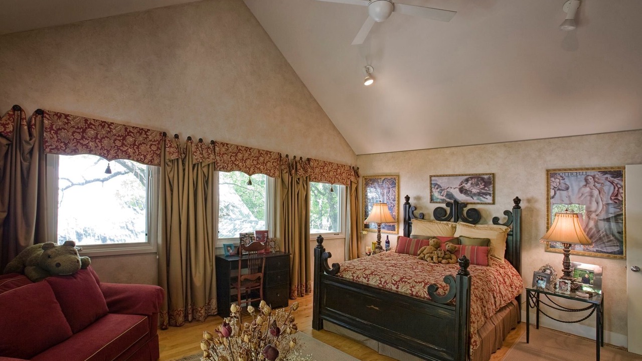 Photo of Bedroom in Cool