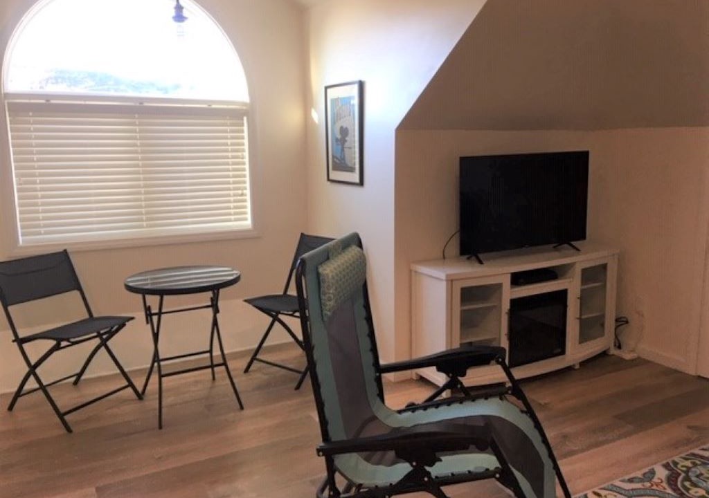 Photo of Livingroom in Canyon Country