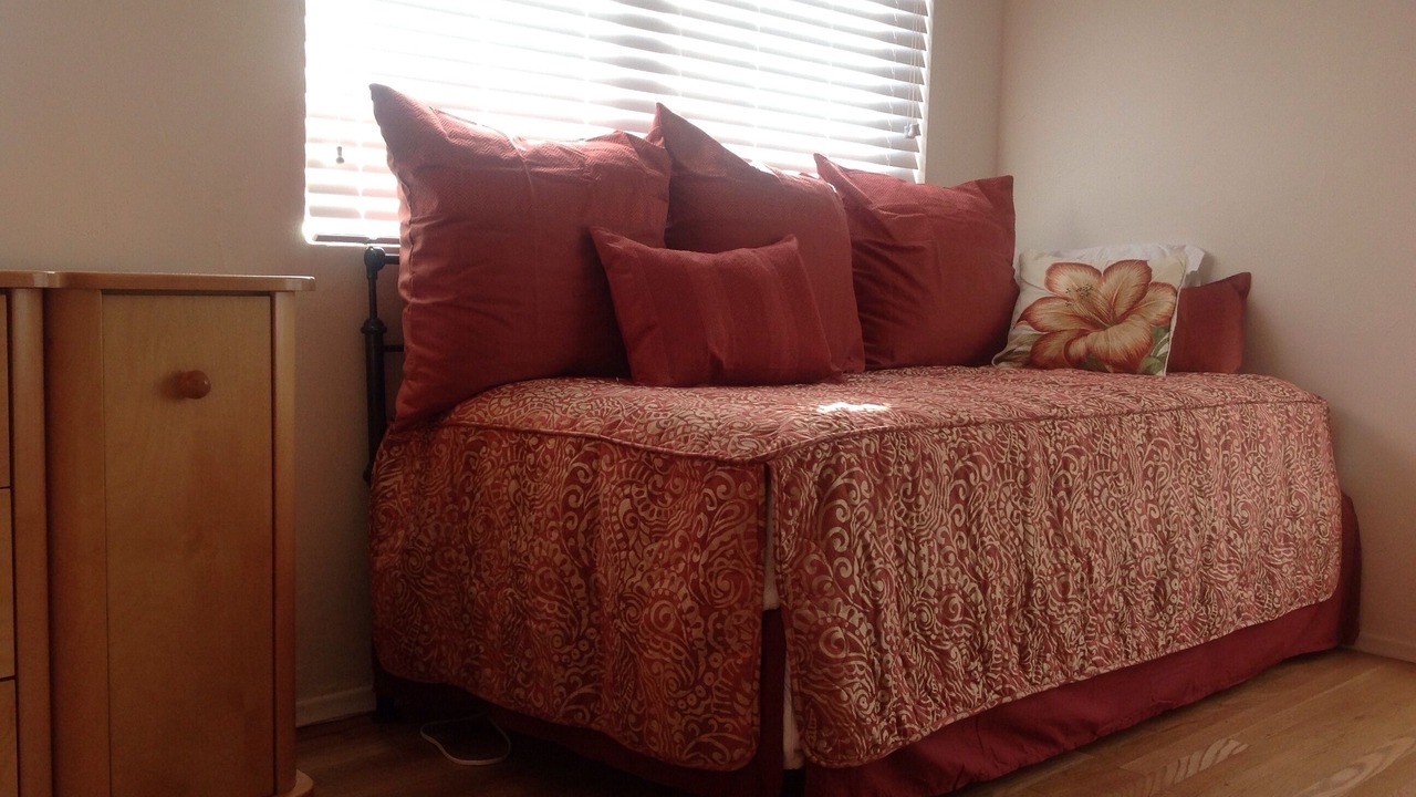 Photo of Bedroom in South Mission Beach