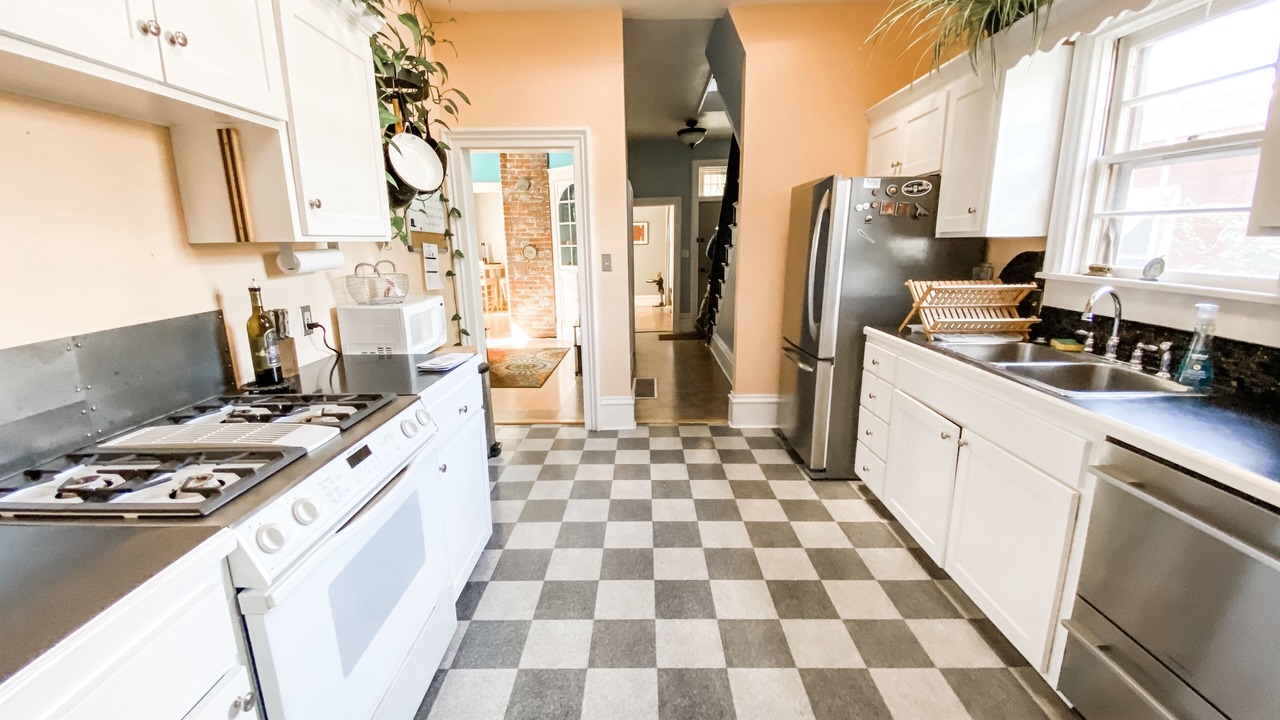 Photo of Kitchen in East Lawrence