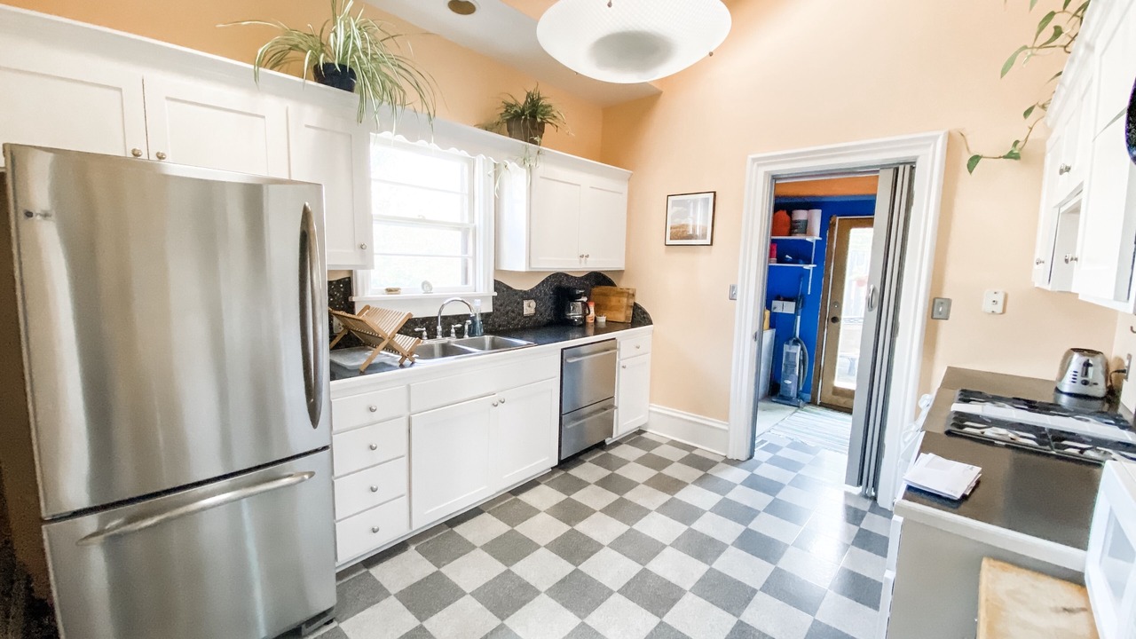 Photo of Kitchen in East Lawrence