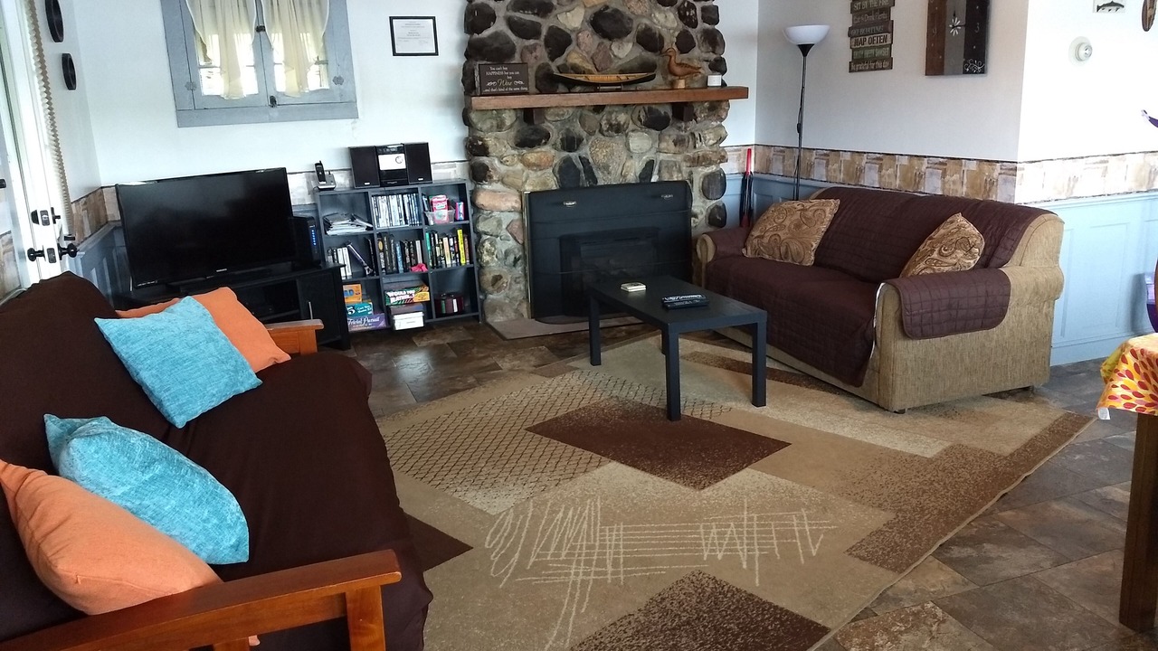 Photo of Livingroom in Town of Milo