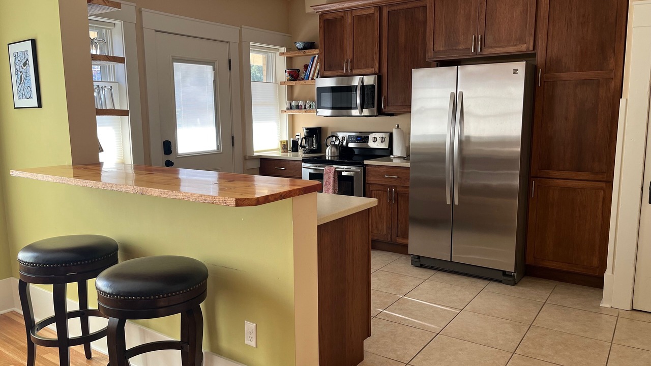 Photo of Others in University District