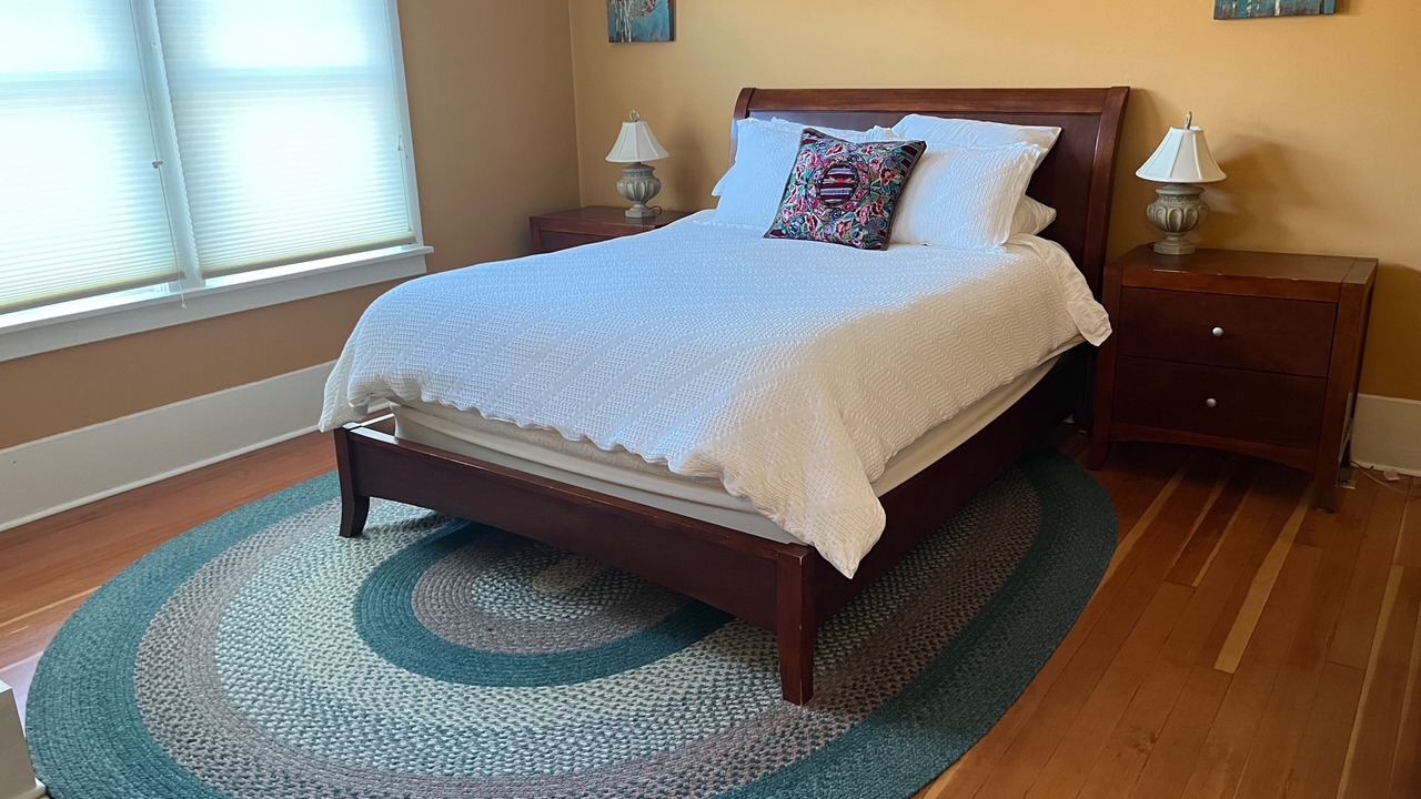 Photo of Others in University District