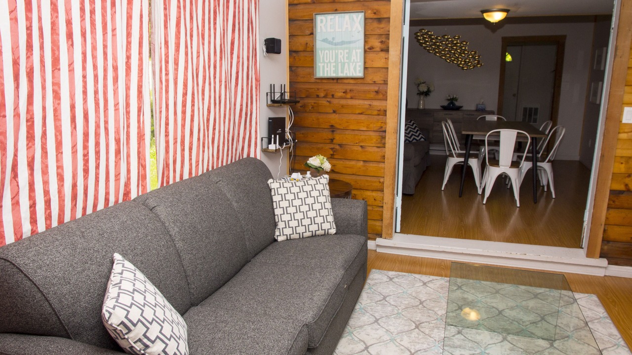 Photo of Livingroom in Manitou Beach