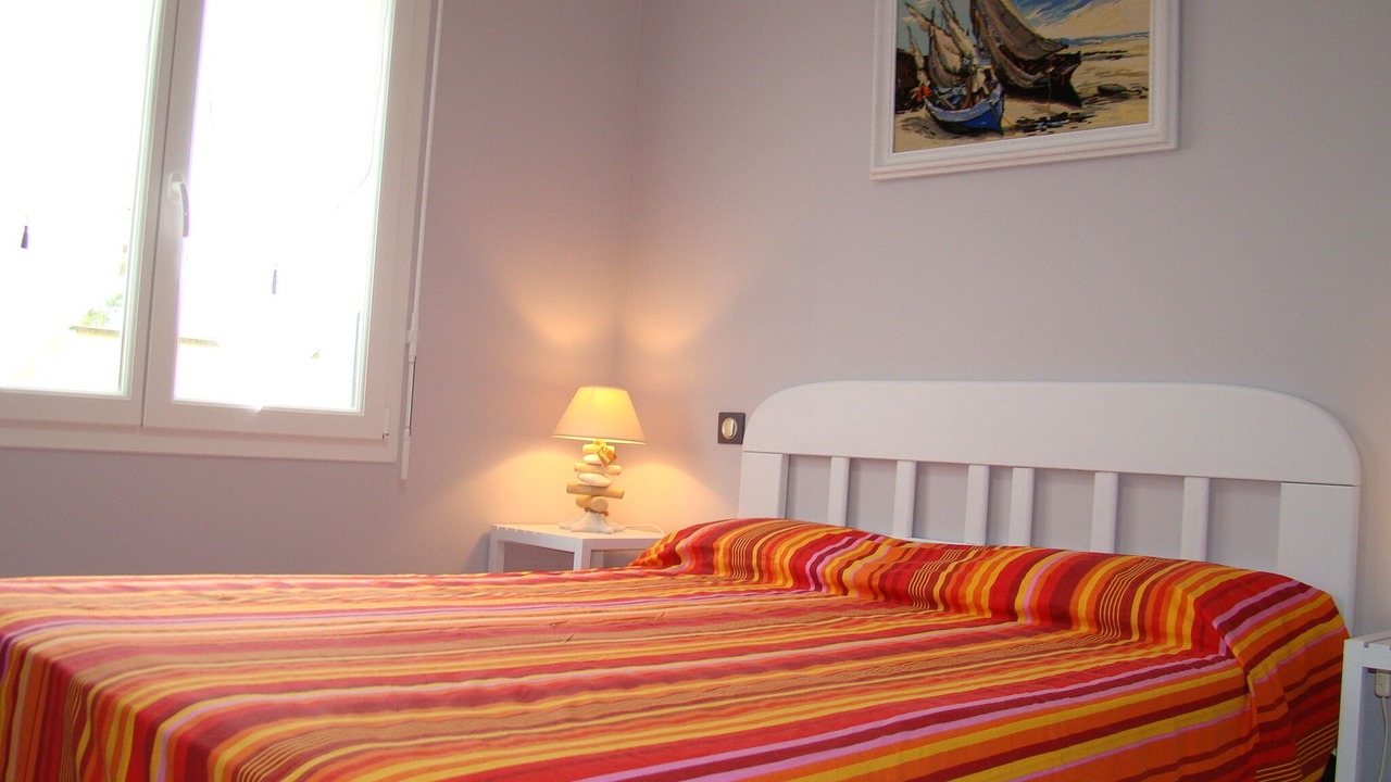 Photo of Bedroom in Parentis-en-Born